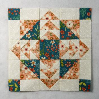 Free Traditional Quilt Block Called Aztec Jewel – fabric-406