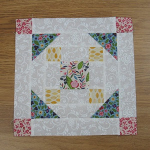 Traditional Quilt Block Pattern - Grandma's Choice