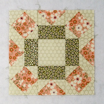 rolling square quilt block