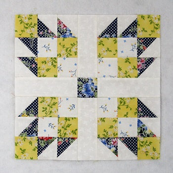 rosebud quilt block